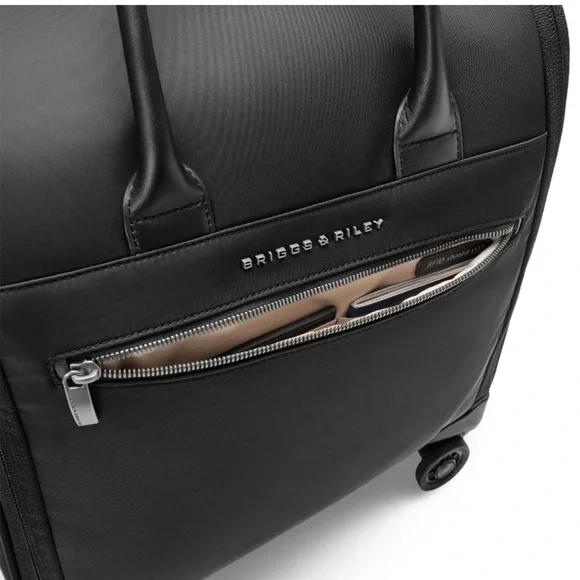 Briggs & Riley Black 4 wheel under seat carry-on - Picture 6 of 14